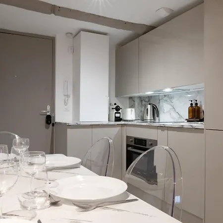 De Gamme Pres De La Cathedrale - A Pied Lejlighed