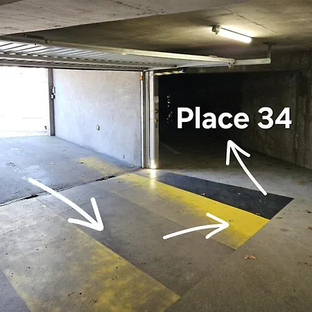 De Gamme Pres De La Cathedrale - A Pied *