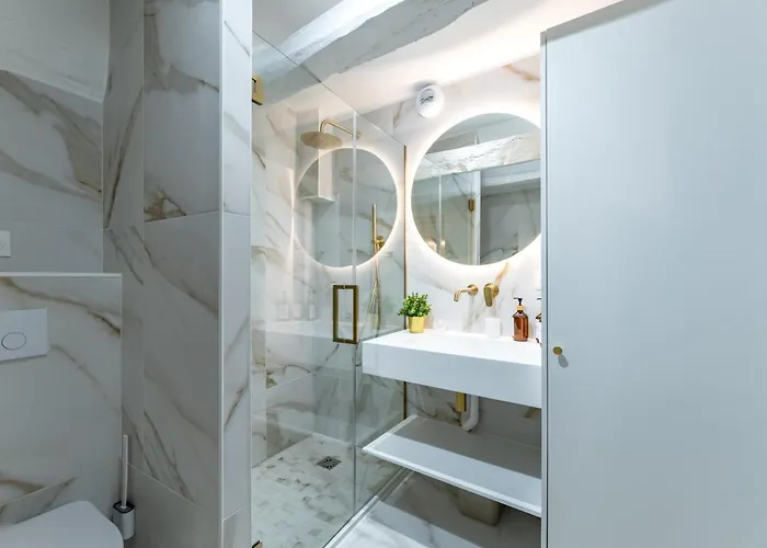 De Gamme Pres De La Cathedrale - A Pied Rouen